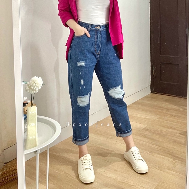 Boxofjeans - GWEN Ripped Boyfriend Jeans - BLUE