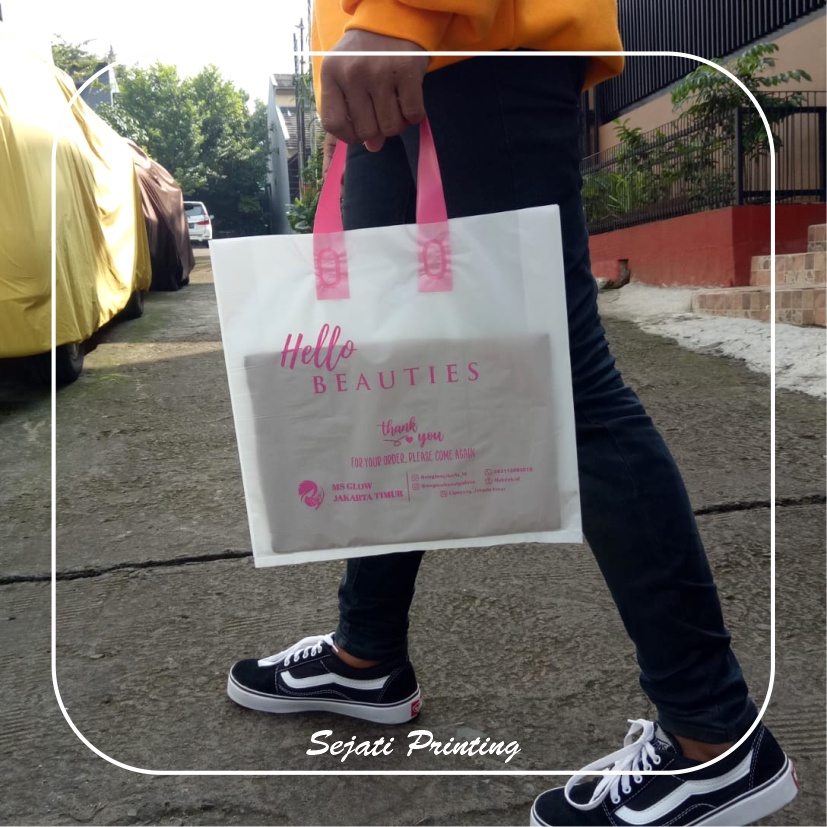

Sablon Plastik Murah Soft Handle Bags 20, 25, 30 , FREE DESAIN - SEJATIPRINTING