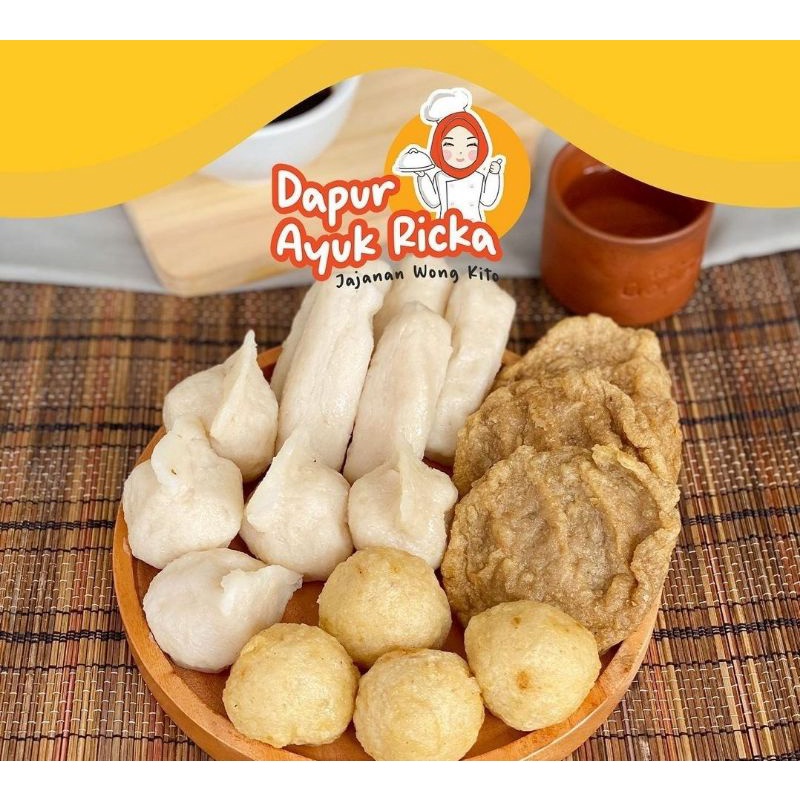 

Pempek Palembang Asli (kecil campur isi 17 pcs)