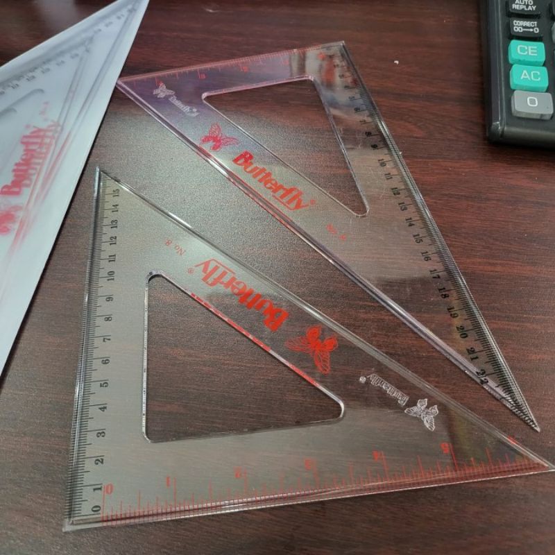 

Penggaris Segitiga Butterfly no 8 / Triangle Ruler