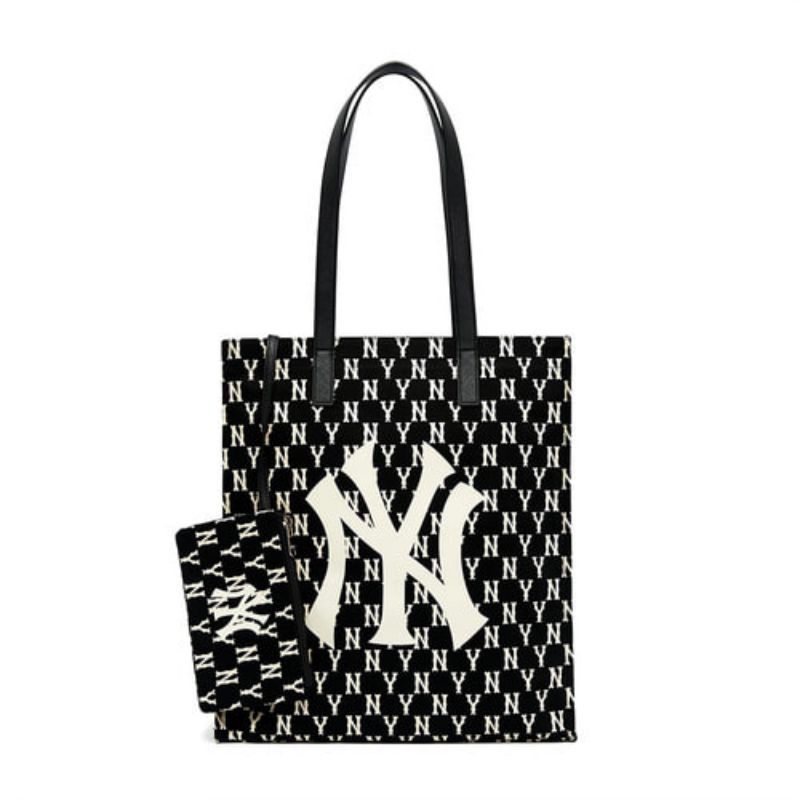 MONOGRAM SHOPPER BAG NEW YORK YANKEES