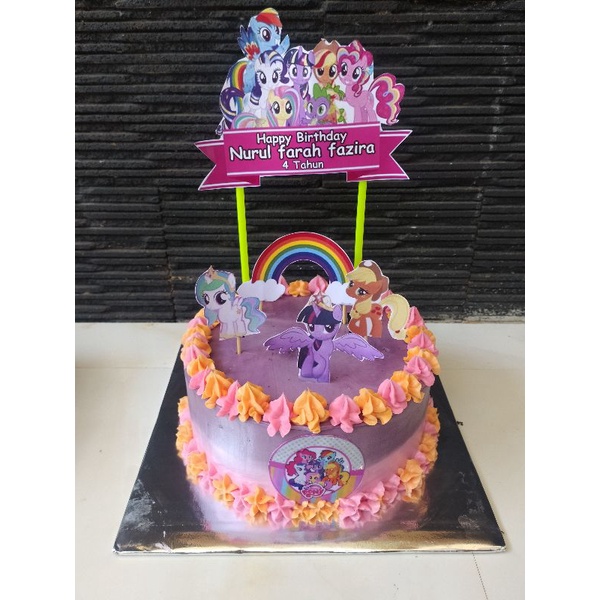 

Kue Ulang Tahun