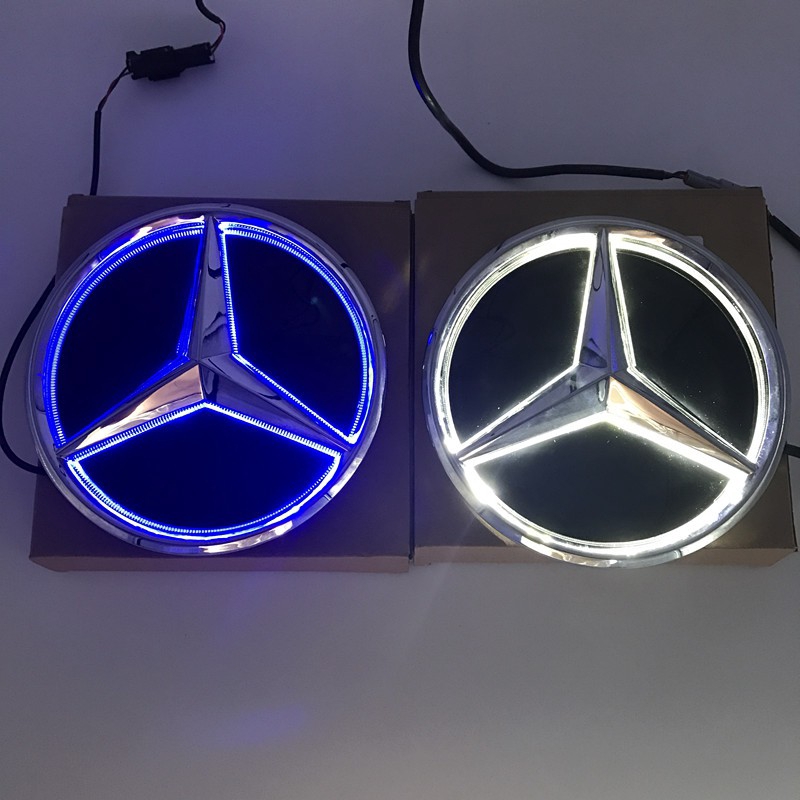 Stiker Emblem/Badge Night Knight Dengan Lampu Led Untuk Mobil Mercedes Benz W156 W204 W205 W210 W211 W212 W213 C Class Gla ml Glc