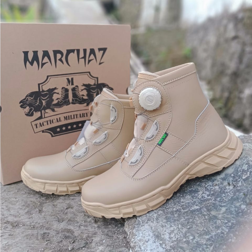 SEPATU PDL BOA PENDEK KULIT CREAM ASLI MERK MARCHAZ 02