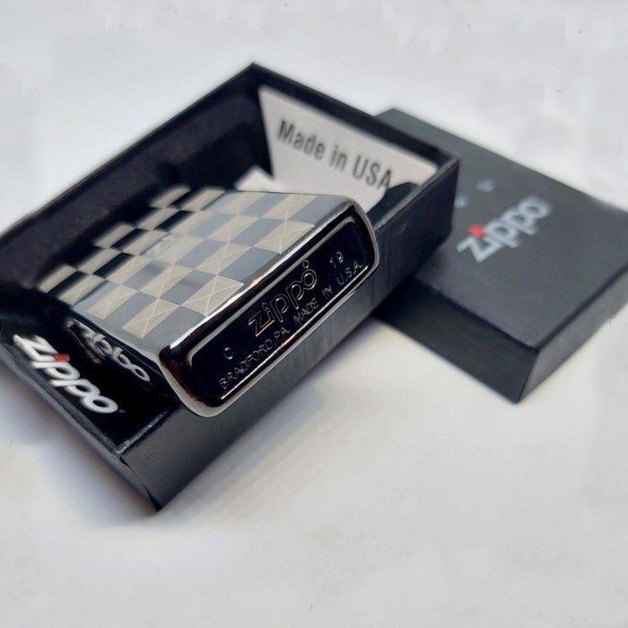 Korek Api Zippo Black Chessboard Grade Ori