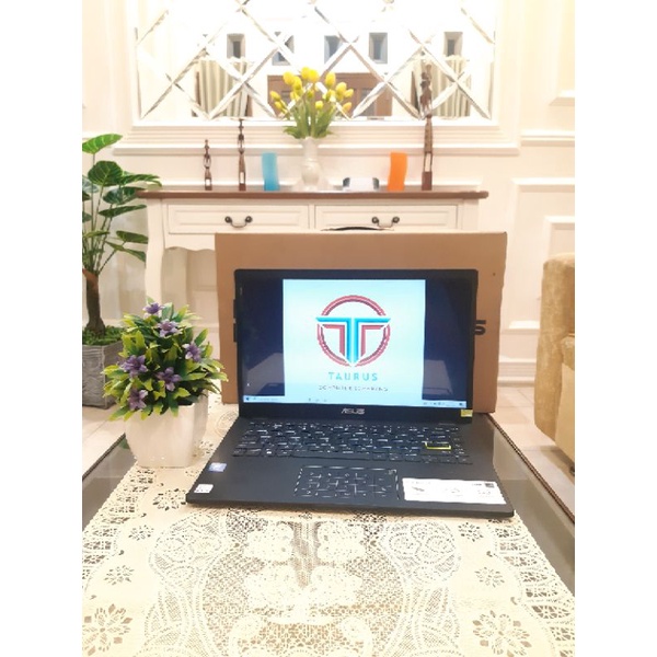 ASUS E410MA INTEL PENTIUM N5030 RAM 8GB SSD 512GB LAYAR 14 HD WINDOWS 10 ORI GARANSI RESMI