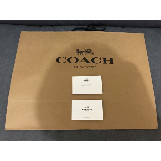 

Coach paperbag+authentic card