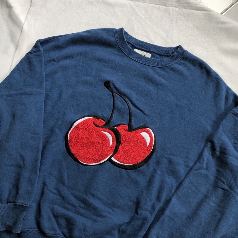 KIRSH CREWNECK BIG LOGO BIRU TUA