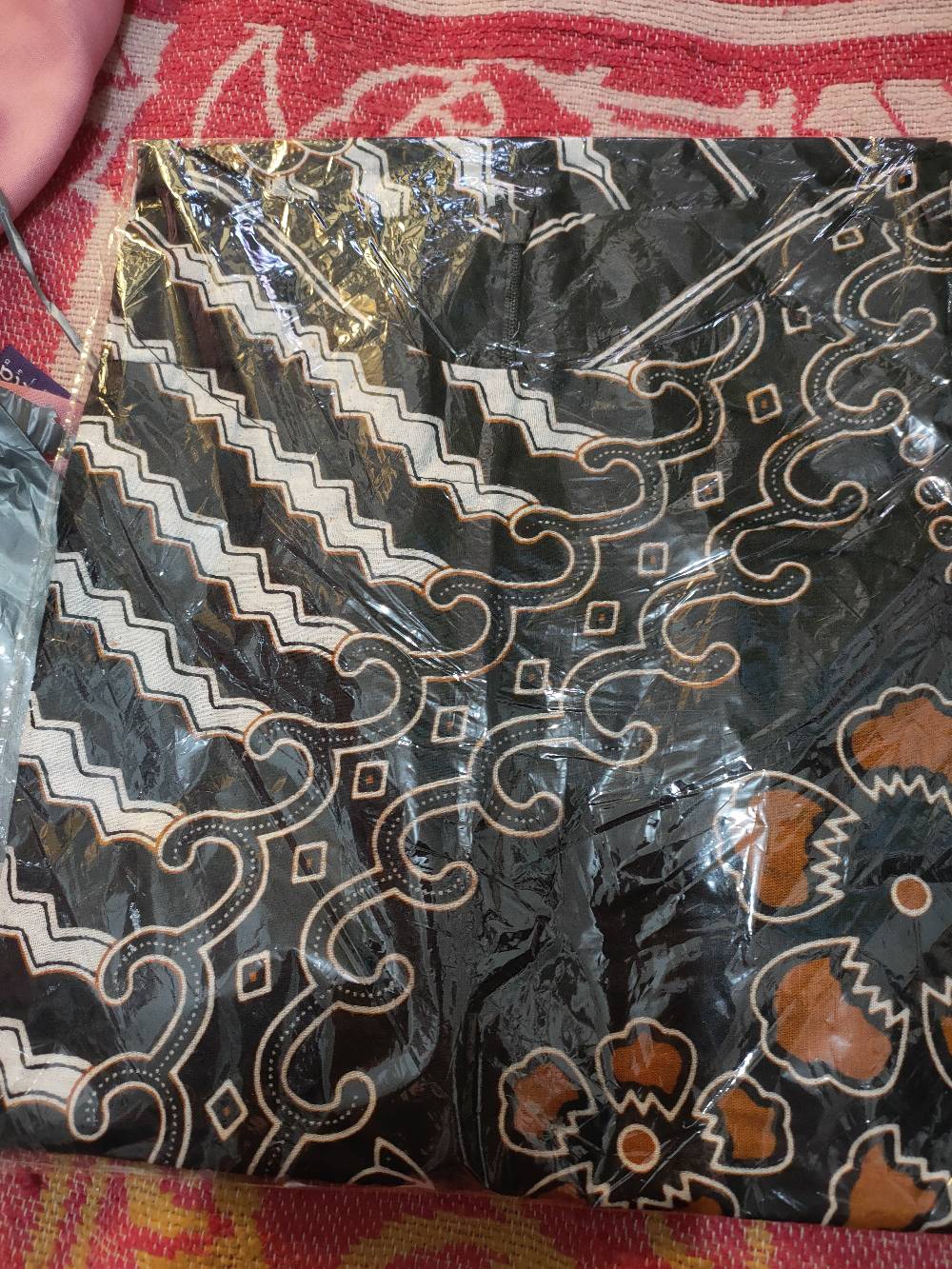 Atasan Batik Dolby Dolbi Dobby Doby Tenun Sutra Tulis Halus Katun Atbm Baron ,sarombit Atasan