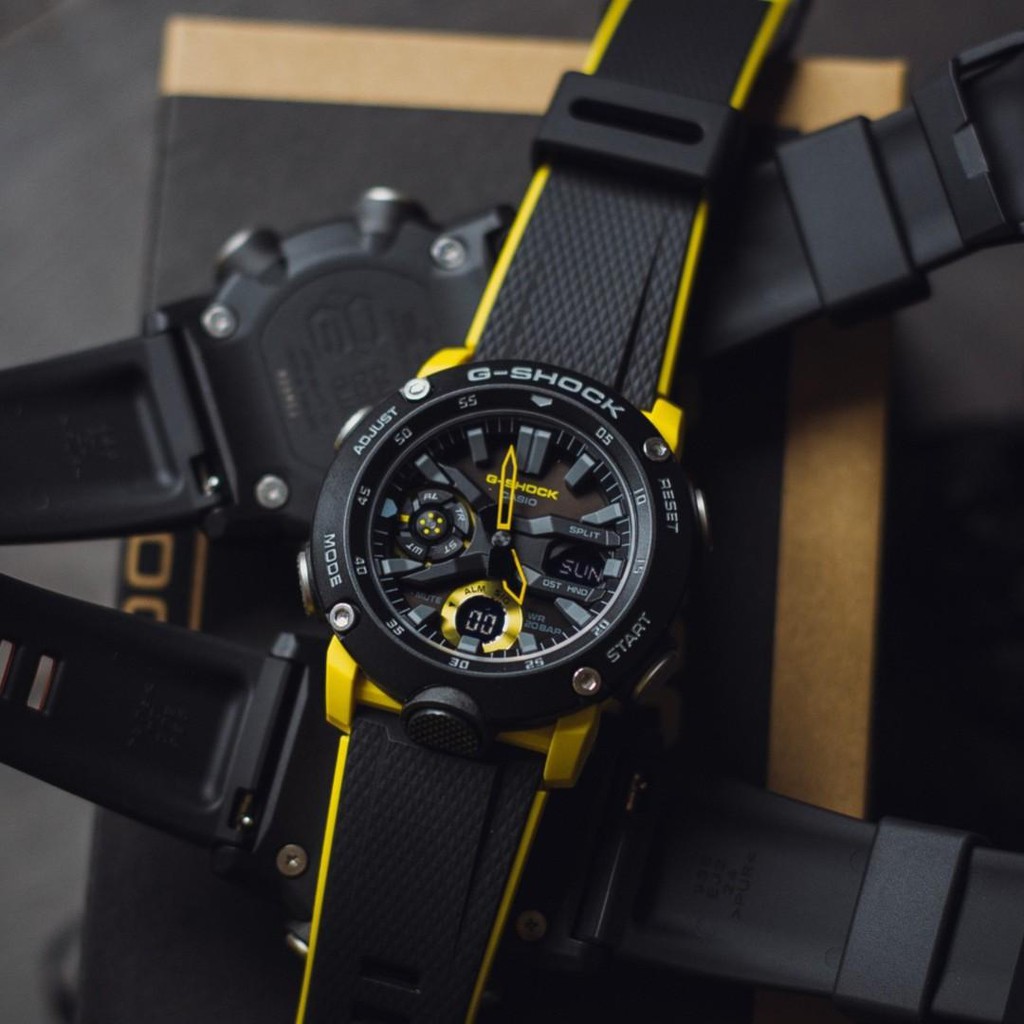 Jam Tangan Casio G-Shock GA-2000-1A9DR Black Dial Yellow Resin Band Original