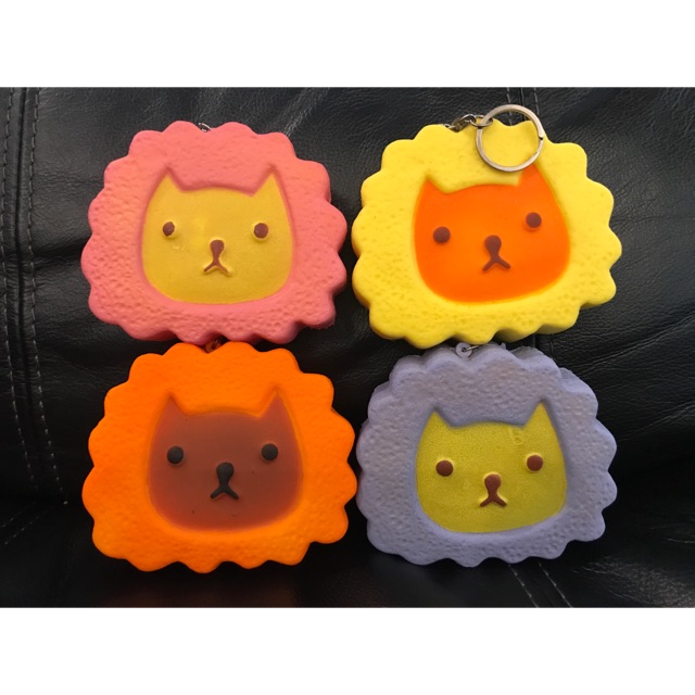 SQUISHY KAPIBARASAN BISCUIT