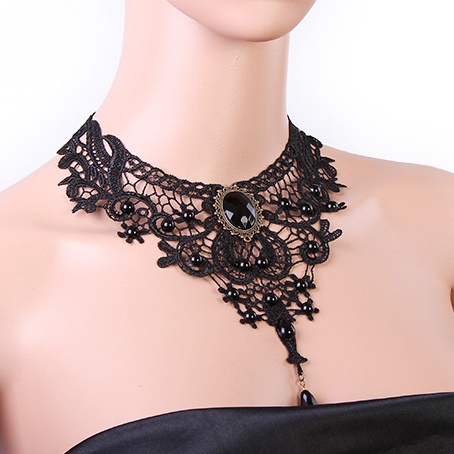 Black Gothic Necklace in Embroidery Lacework Stone 8516