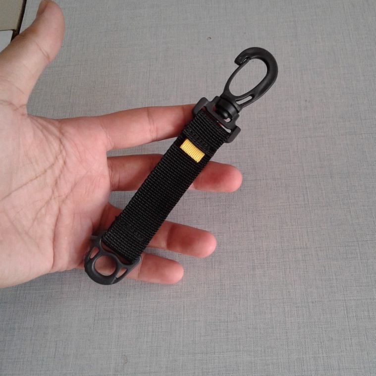 Gantungan Kunci Ganci Motor Outdoor Style-HITAM KUNING