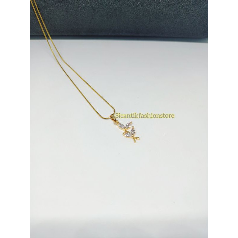 PROMO Kalung Titanium plus liontin permata motif Daun fashion wanita terlaris anti karat lapis emas