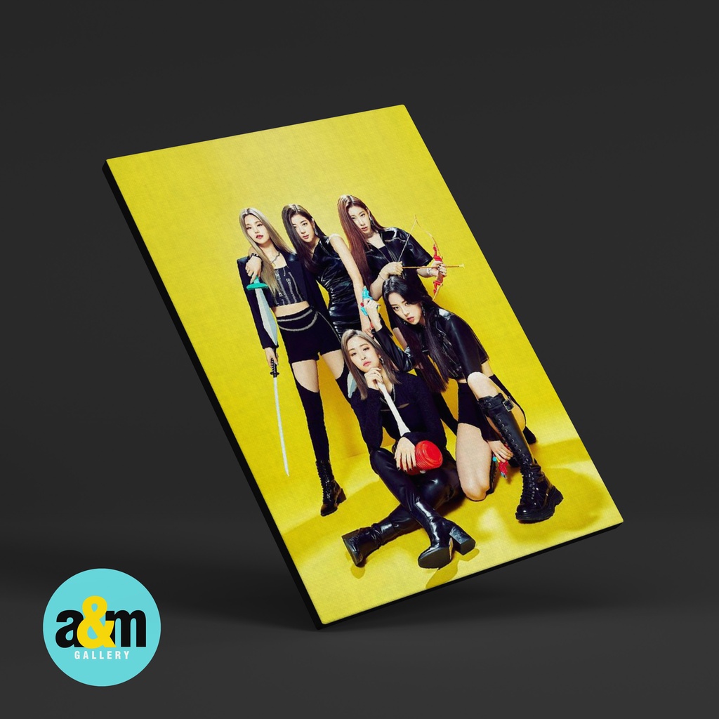 Poster Kayu ITZY Hiasan Dinding Dekorasi Kamar Girl Group Korea I Poster Kayu K-POP Dekorasi Kamar - A&amp;M