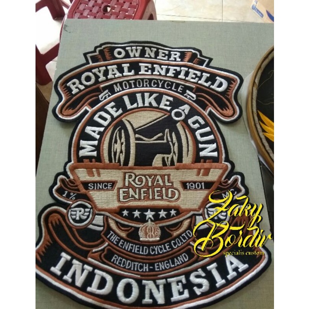 Bordir custom logo ukuran besar