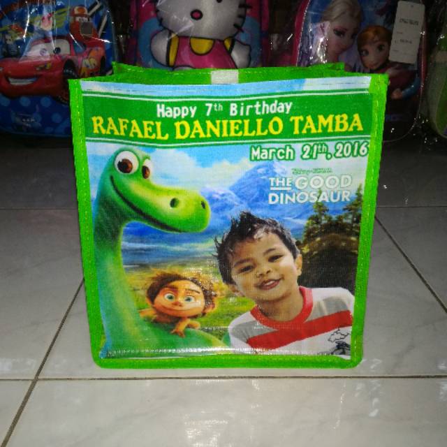 Tas Ultah Custom TENTENG VINIL SPONBUN custom design desain by request (min order 24pcs)-6