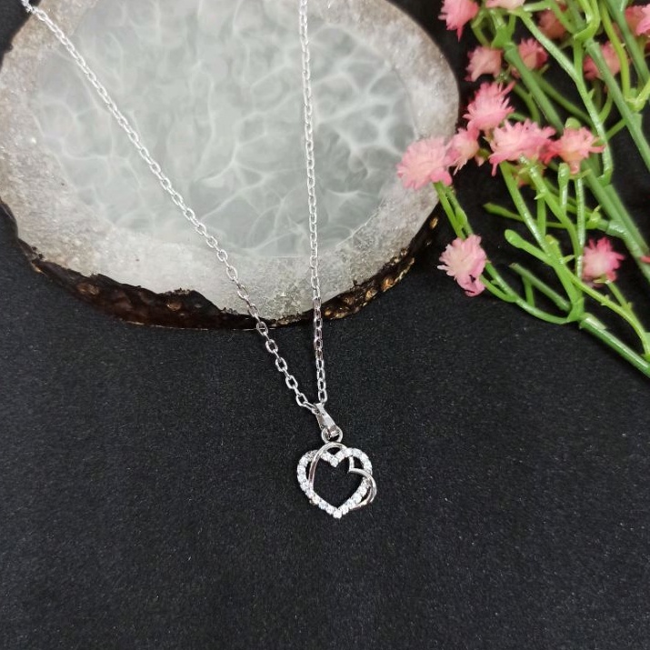 Kalung Yaxiya Zircon Love Silver K02134