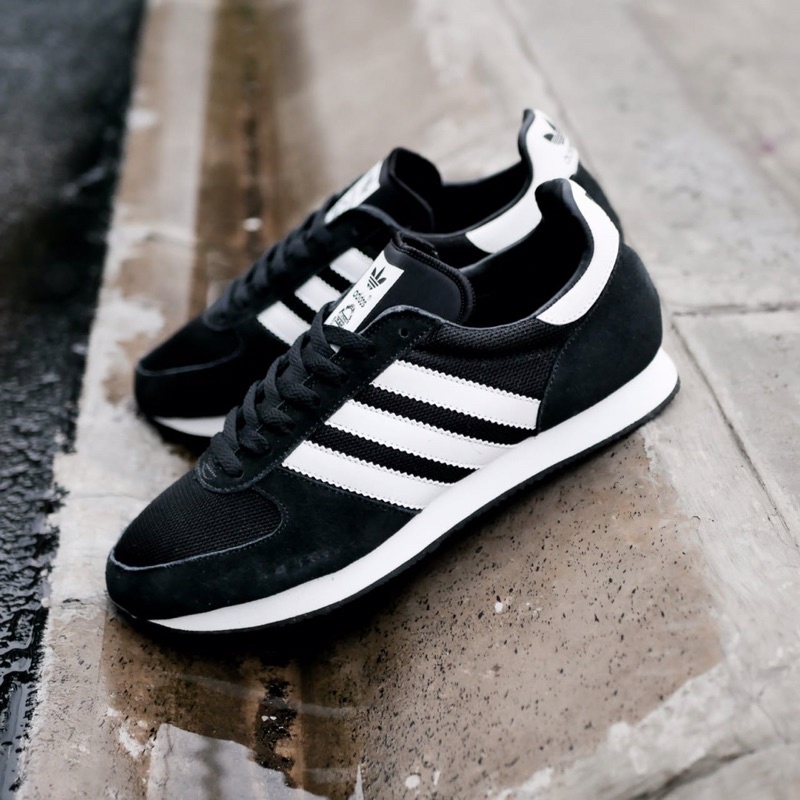 Adidas ZX Racer Black White