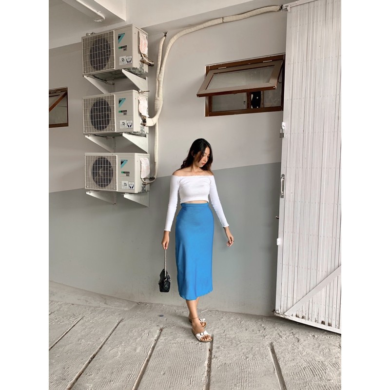 Gabriel Midi Skirt / Silky Skirt / Rok Satin / Rok Satin Murah