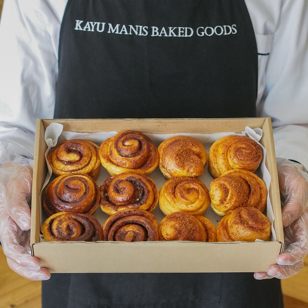 

Palm Sugar Rolls & Original Cinnamon Rolls (Mini Size)