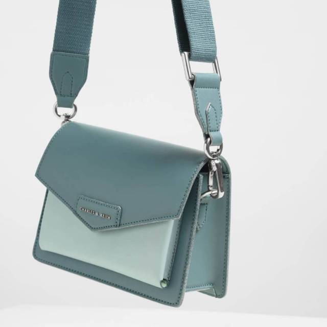 Redapple Onshop - C&K ENVELOPE SLING BAG CK216