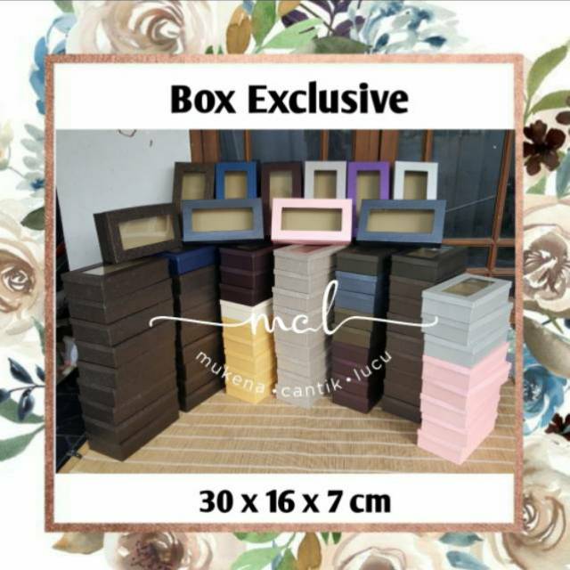 

TAMBAH "BOX EXCLUSIVE" (30x16x7.3 cm) + Pita + Bubble Wrap saat kirim