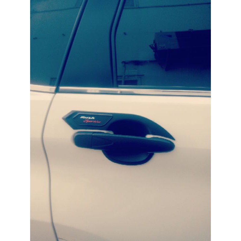 outer rush/terios 2019