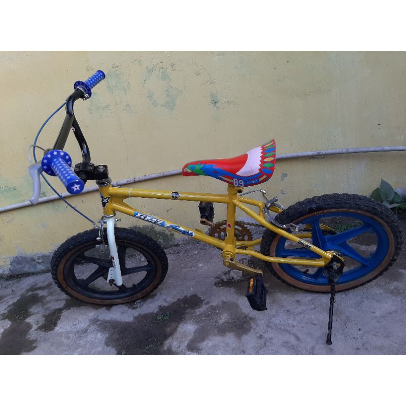 sepeda BMX retorasi golden eagle 80an