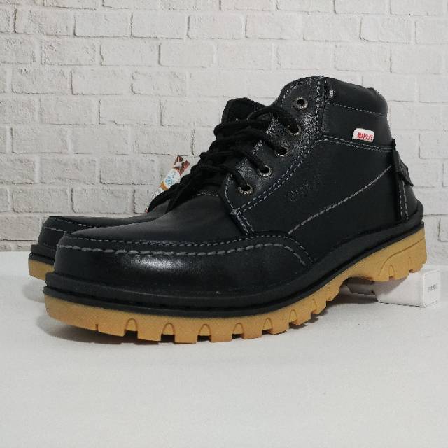 Sepatu Boots Pria Bahan Kulit Asli Istimewa