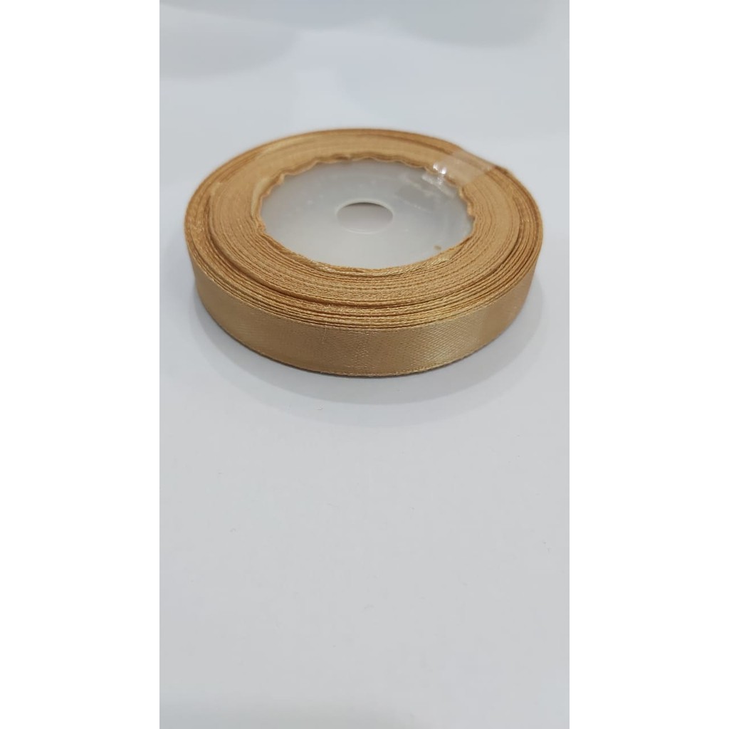 

Satin 1,3cm coklat panjang 20 yard