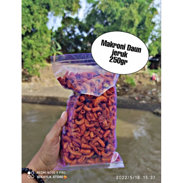 

Makroni Daun jeruk