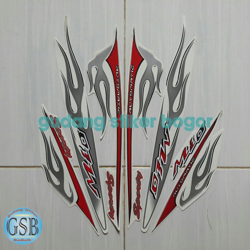 stiker motor yamaha Mio sporty 2006 putih