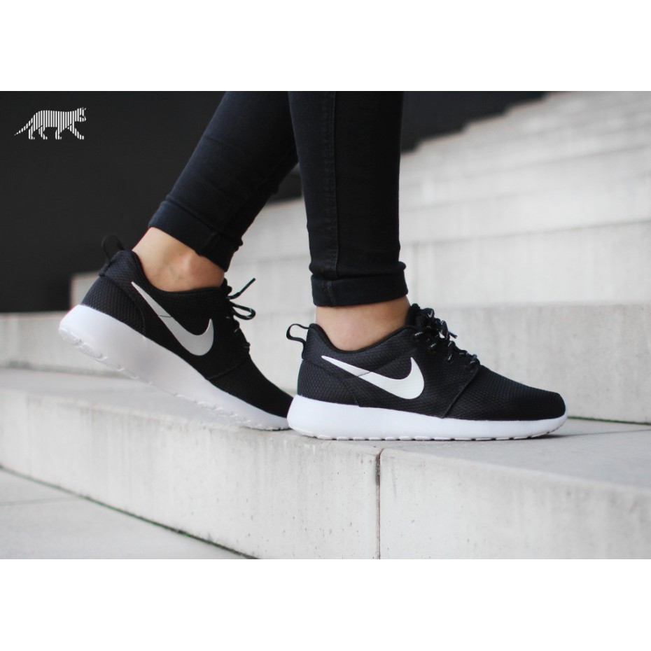 jual nike roshe run original