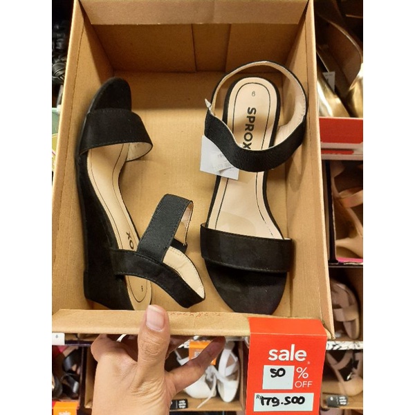 Sale Wedges Sprox by payless original store JASA TITIP