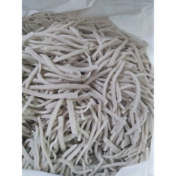 

MIE SAGU KERING PONTIANAK 1 KG