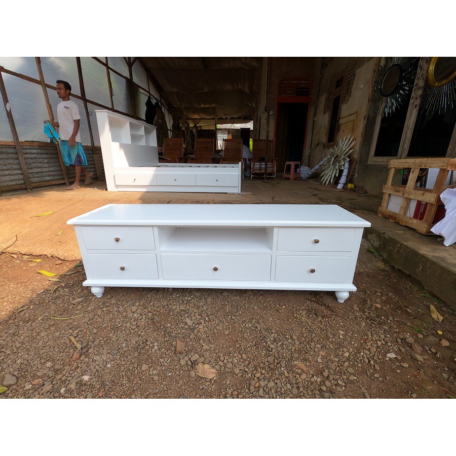 Meja Tv Bufet Tv Minimalis Duco Putih