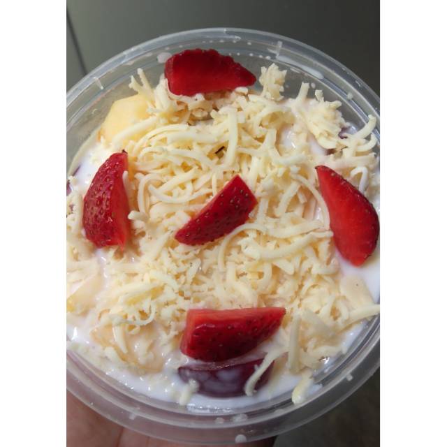 

Salad buah mama qolbi 400ml