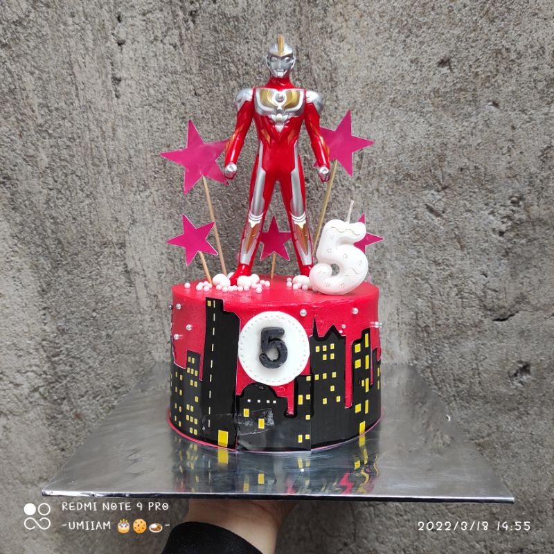

Birthday Cake Ultraman/kue ulang tahun