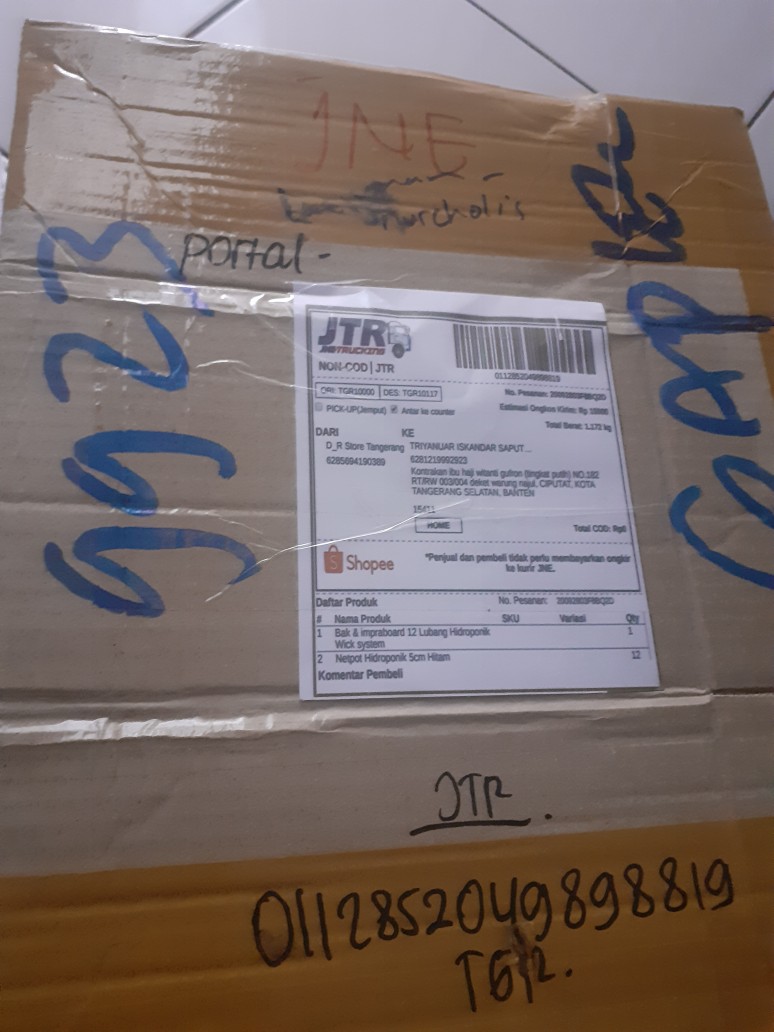 Bak & Impraboard 12 Lubang Hidroponik Wick System