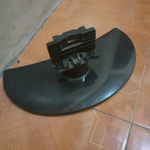 Stand kaki tv  lcd LG 32LD310