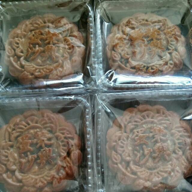 

A1 Kue Bulan Kacang Merah Telor