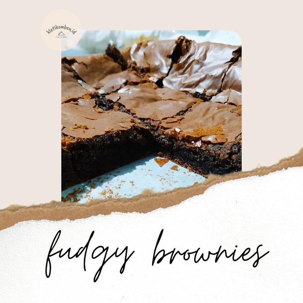 

DARK CHOCOLATE FUDGY BROWNIES by KLETIKOMBEN.ID