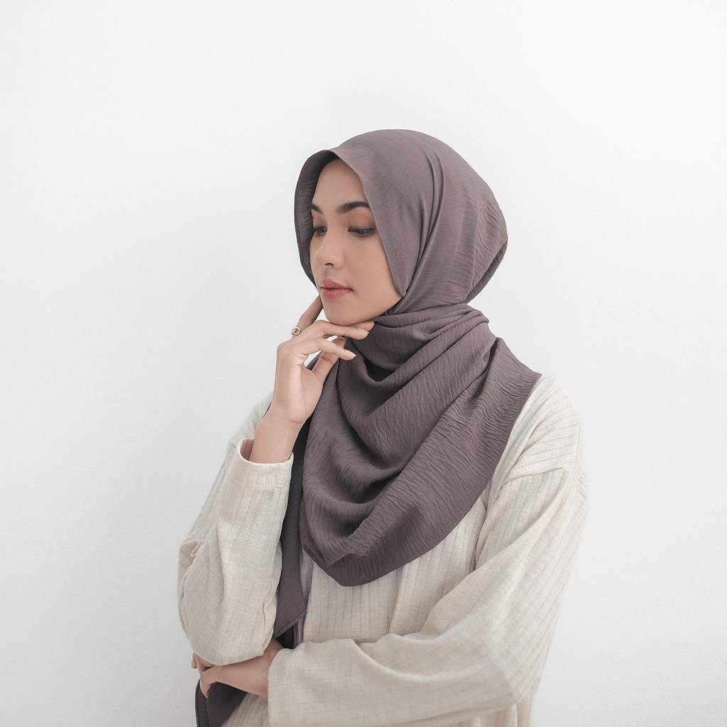 Lesha Shawl