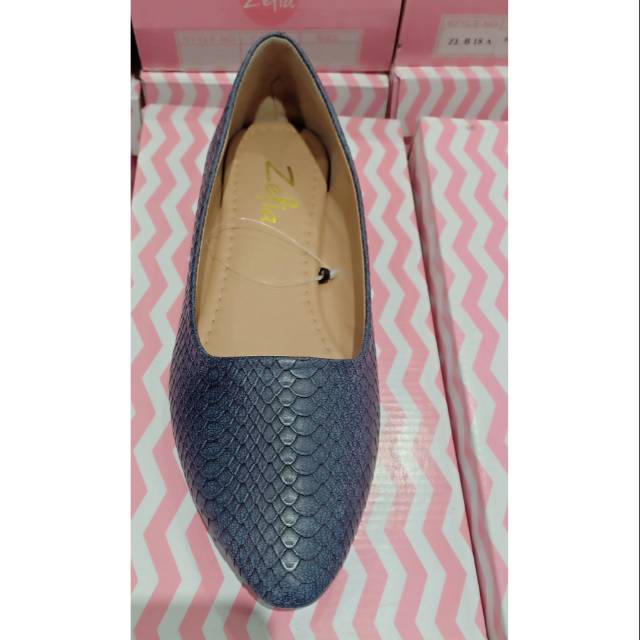 Sepatu wanita Zelia BARU n' ORI.