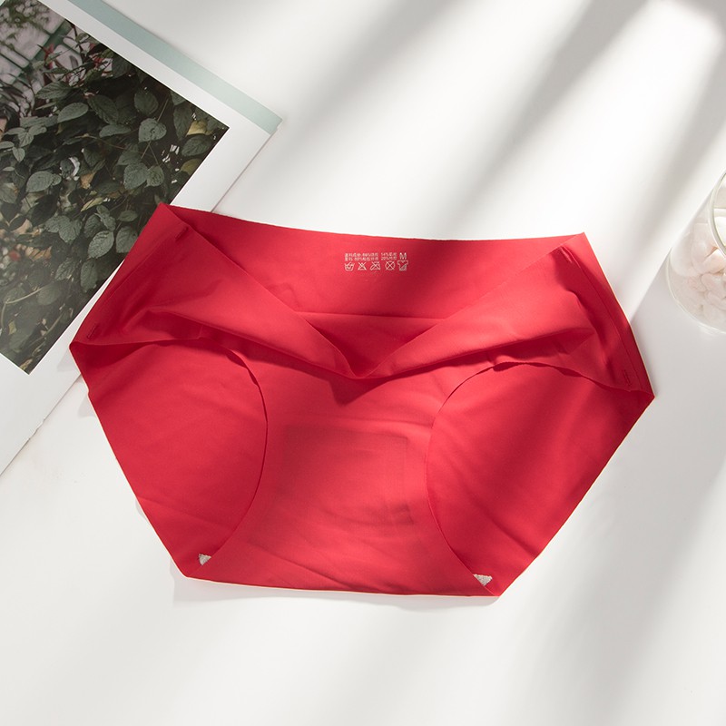 （READY JAKARTA）Celana Dalam Seamless Tanpa Jahitan Anti Nyeplak Fashion Es Sutra CD Wanita-Red