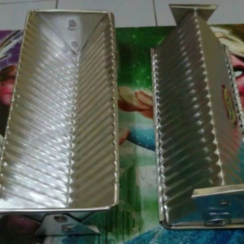 LOYANG BOLU SEMANGKA