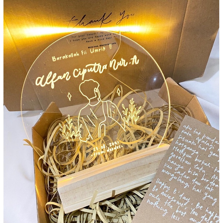 GIFT BOX ACRYLIC LETTERING LED KADO ULANG TAHUN, KADO WISUDA, KADO WEDDING