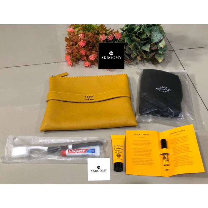 Amenity Kit Acqua Di Parma by Etihad Airways colour Yellow