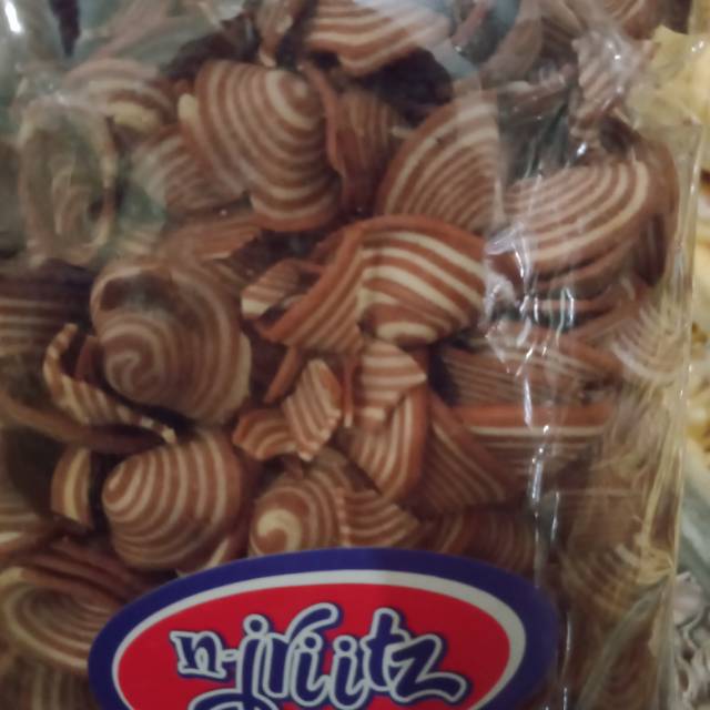 

Cemilan kuping tikus/kuping gajah coklat murah Bandung >>500 gram